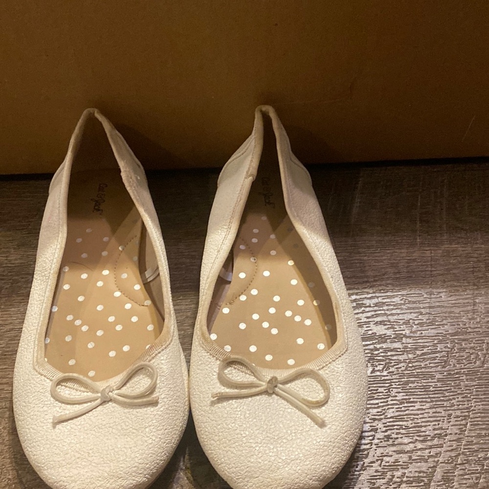 Girls dress shoes